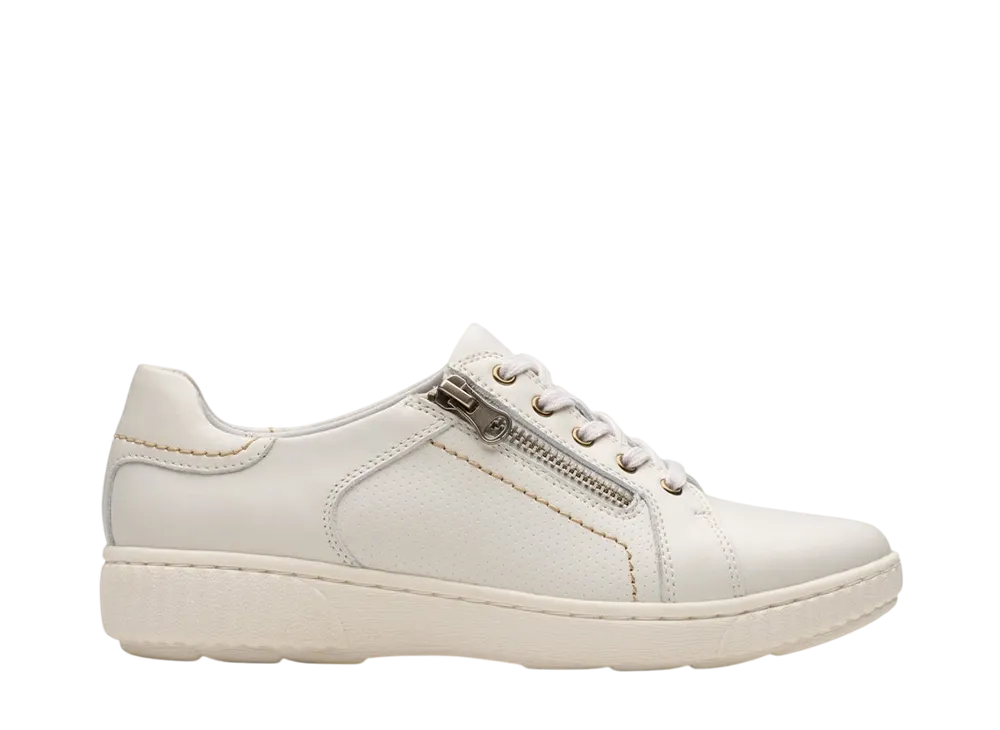Clarks Women's Caroline Janna "White"