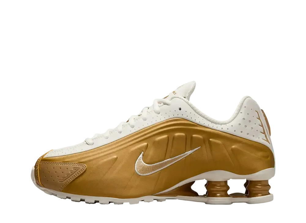 ナイキ ウィメンズ ショックス R4 "ソフトパール/メタリックゴールド"
