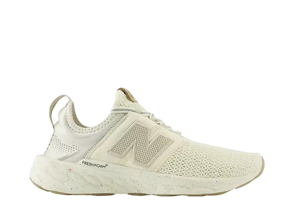 ニューバランス ウィメンズ フレッシュフォームX クルス アーティザンV3 "アンゴラ/ティンバーウルフ/ダークジュニパー"