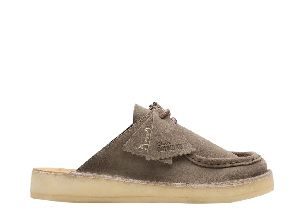 クラークス ウィメンズ デザートノマドミュール "グレー/セージ"