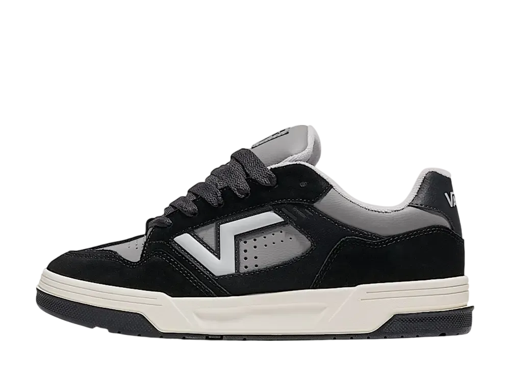 バンズ アップランド "ブラック/グレー"