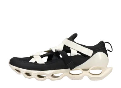 ミズノ ウェーブ プロフェシー ストラップ "ブラック/ホワイト"