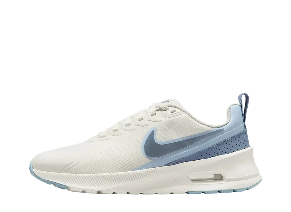 ナイキ ウィメンズ エアマックス ニュアクシス "セイル/ライトアーモリーブルー/アッシェンスレート"