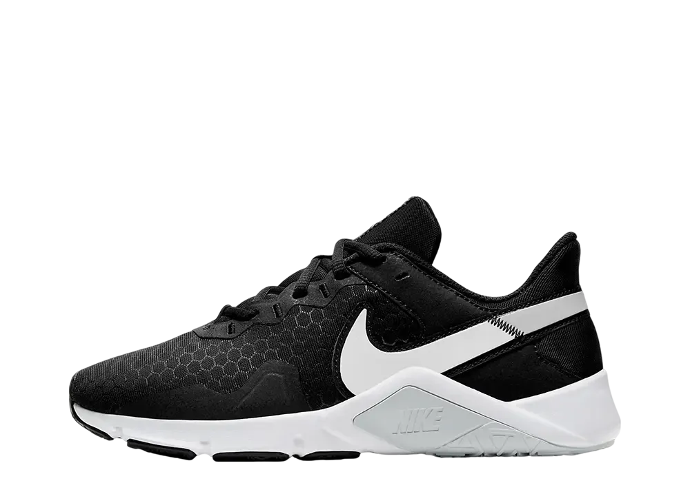 ナイキ ウィメンズ レジェンド エッセンシャル2 "ブラック/ピュアプラチナム/ホワイト"