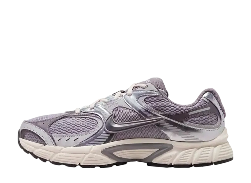 Nike V5 RNR "Cement Grey/Grey Fog/Light Orewood Brown/Cement Grey"