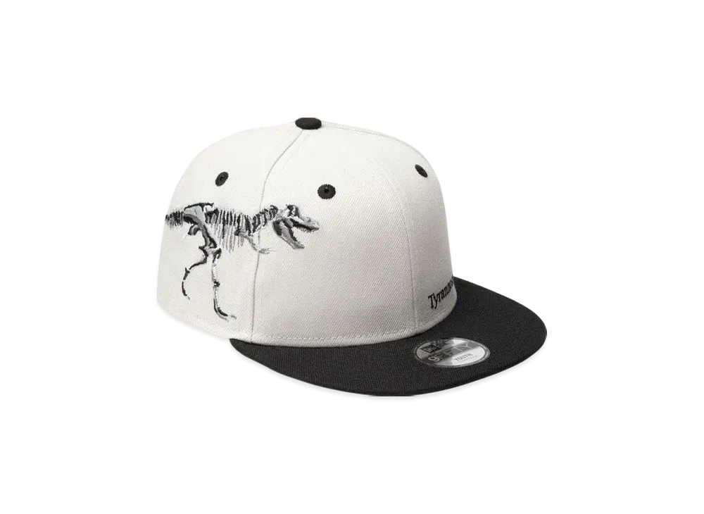 NEW ERA Youth 9Fifty Dinosaur Tyrannosaurus "Chrome White/Black"