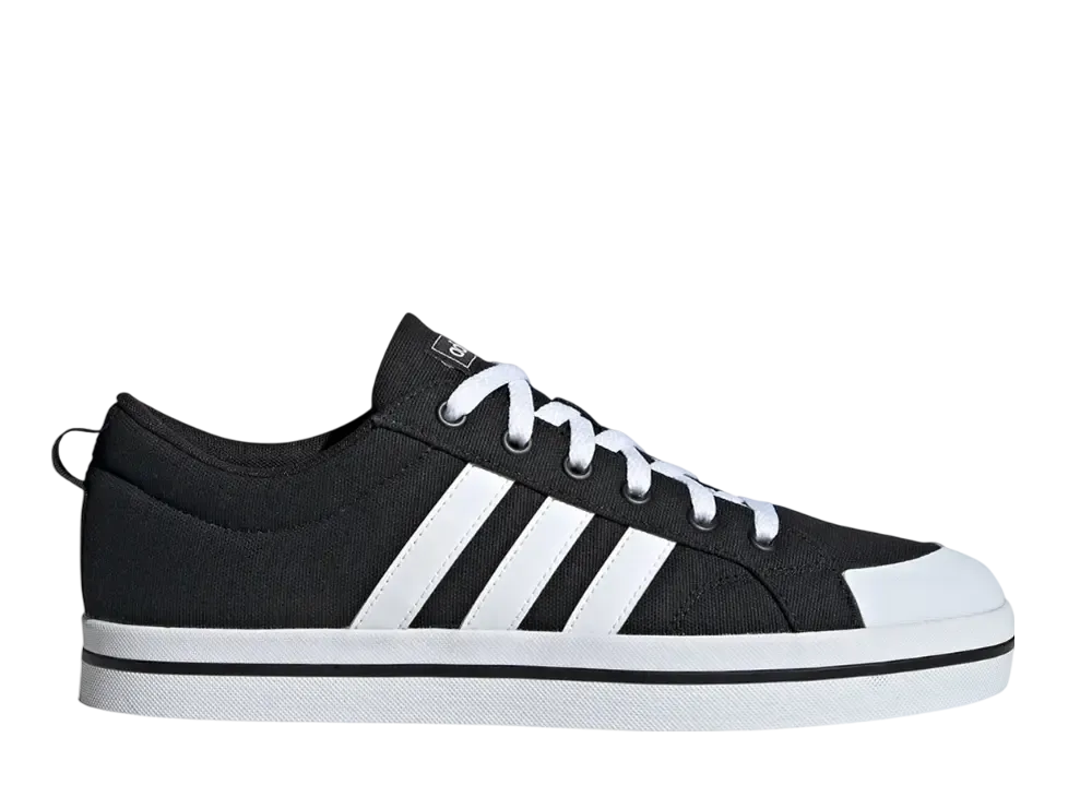 アディダス ブラヴァーダスケート "ブラック/ホワイト"