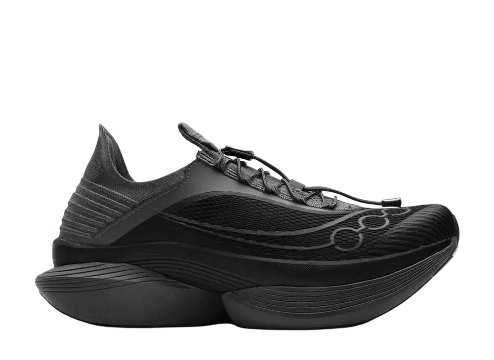 サッカニー エンドルフィン エリート2 S "ブラック/シャドウ"