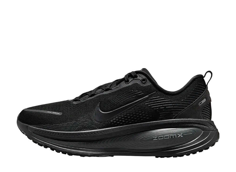 Nike Vomero 18 "Triple Black"