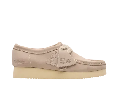 Clarks Women's Wallabee2604 "Sand Suede"
