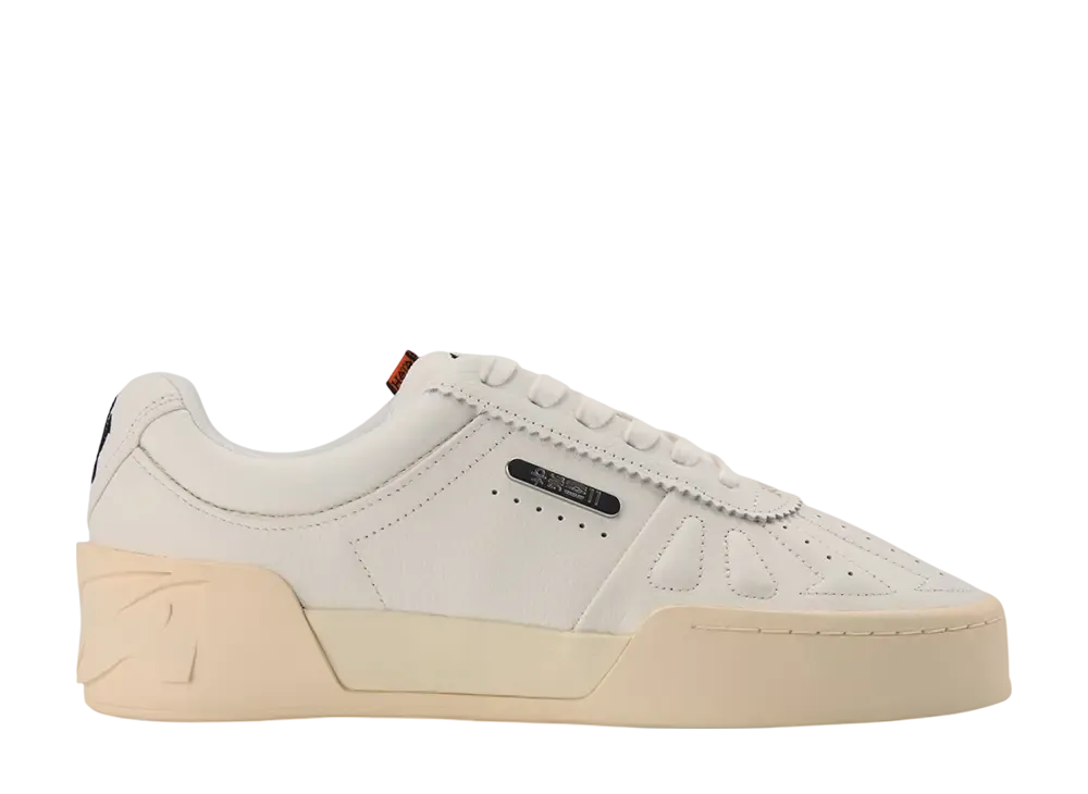 Anta Kai Hela Style "Ivory"