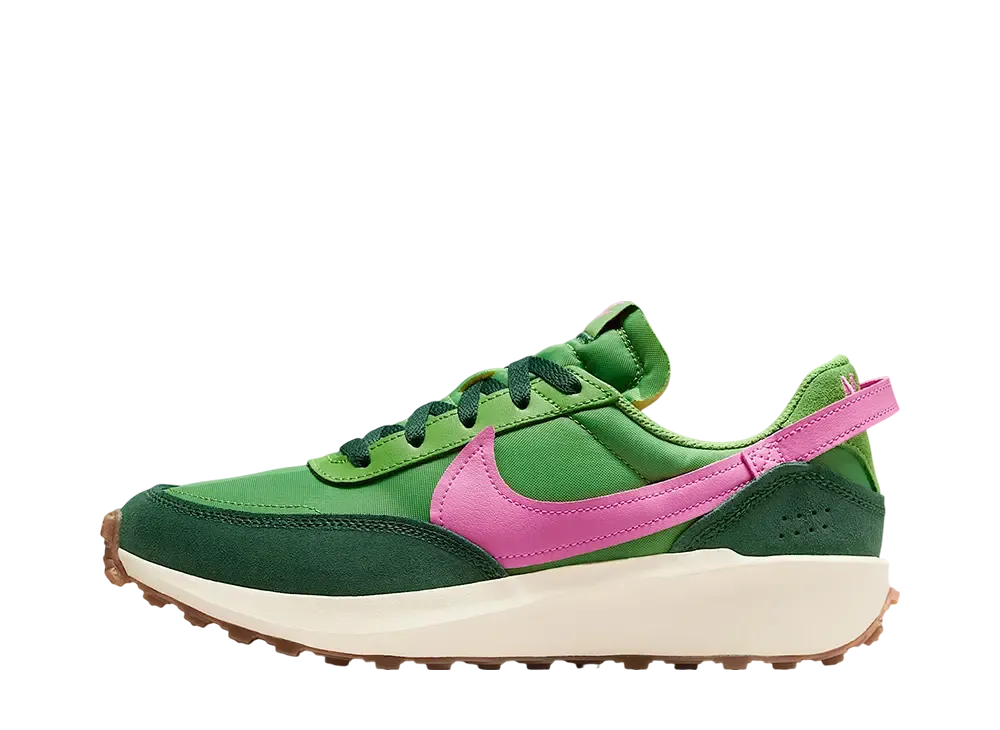 ナイキ ウィメンズ ワッフル デビュー "クロロフィル/ファー/ココナッツミルク/プレイフルピンク"