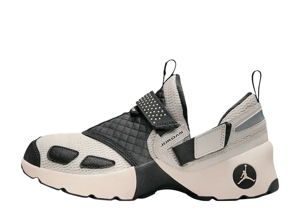 【NIKE】ジョーダン JORDAN TRUNNER LX スニーカー NIKE公式】ジョーダン トランナー LX ウィメンズシューズ