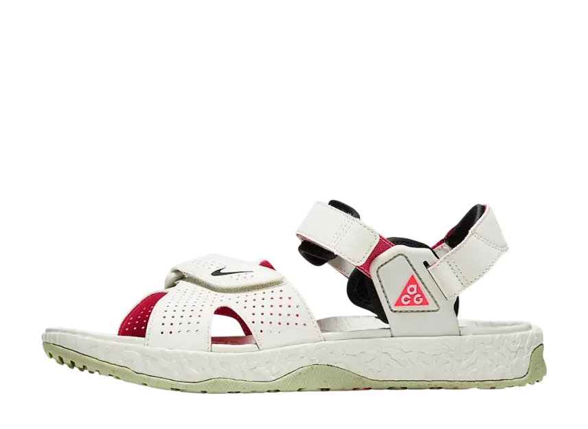 Nike ACG Deschutz Sandal Nike ACG Deschutz Sandal