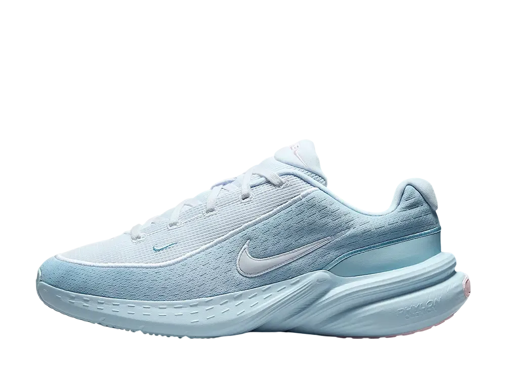 ナイキ アップリフト SC "ライトアーモリーブルー/ピンクフォーム/フットボールグレー"