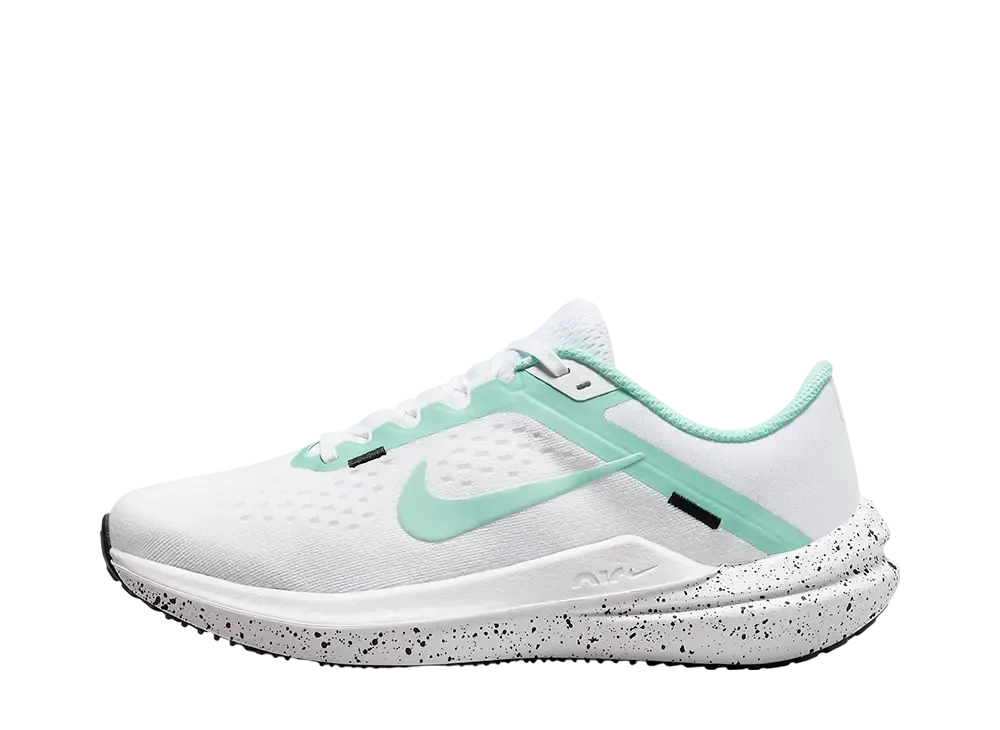 ナイキ ウィメンズ エアウィンフロー10 "ホワイト/ブラック/エメラルドライズ"