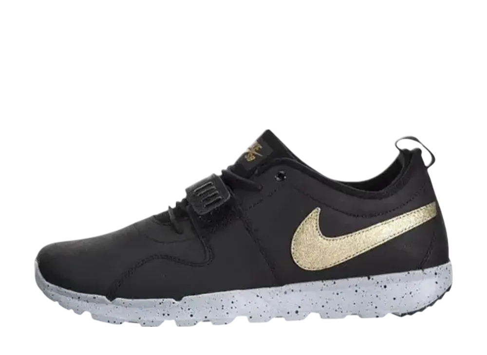 Nike Trainerendor L QS "Black/Metallic Gold/Wolf Grey"