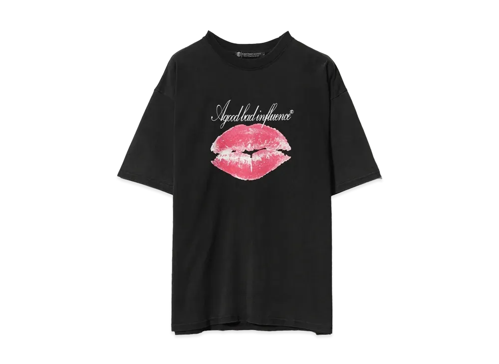 A GOOD BAD INFLUENCE KISS OF LIFE T-SHIRT "BLACK"