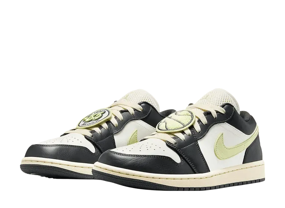 ナイキ エアジョーダン1 ロー "フォールリーグ"