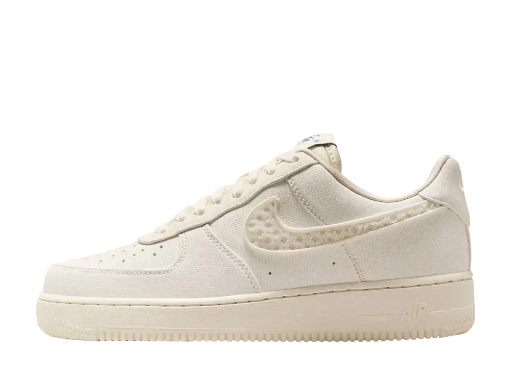 ナイキ エアフォース1 ロー "アステカ"