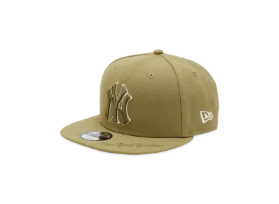 NEW ERA x THE CAP 'British Lawn' Youth 9Fifty New York Yankees "British Khaki"
