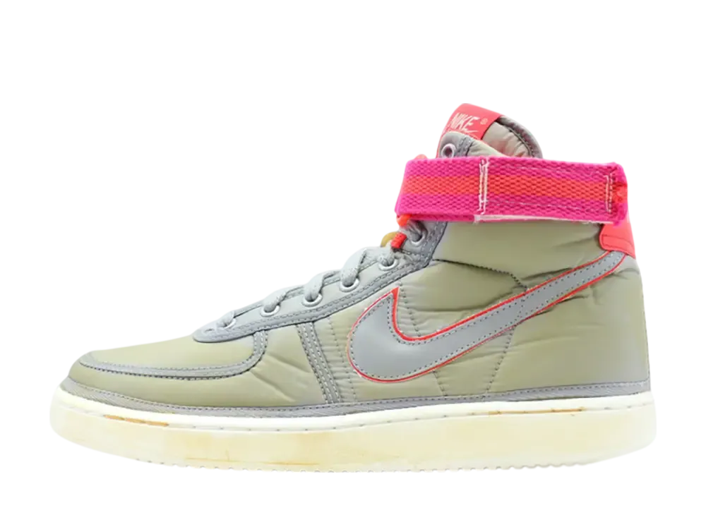 Nike Vandal High Supreme Vintage "Medium Grey/Vivid Pink/White"