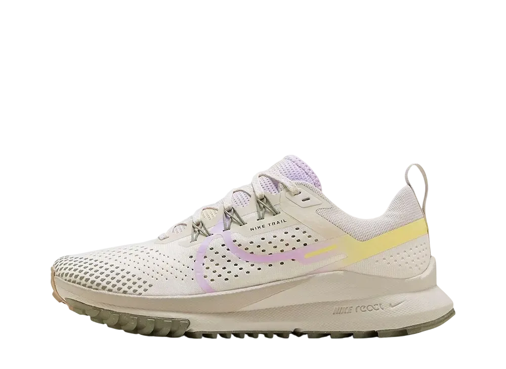 Nike Women's Pegasus Trail 4 "Tan"