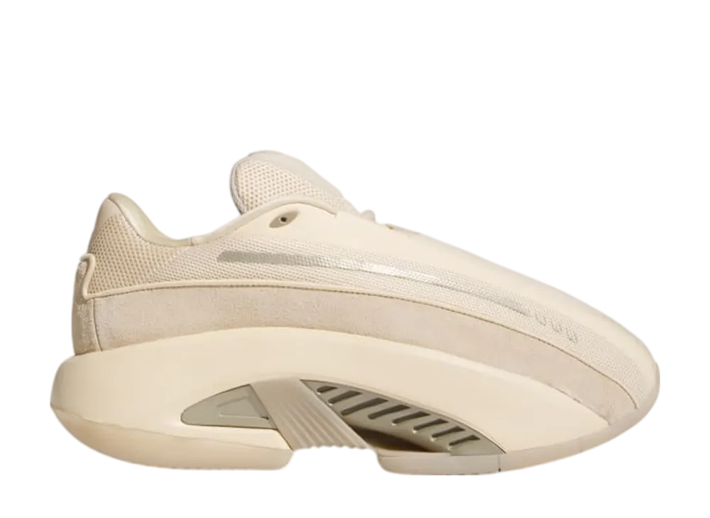 アディダスオリジナルス マッドインフィニティ "サンドストレータ/ワンダーベージュ/サイバーメタリック"