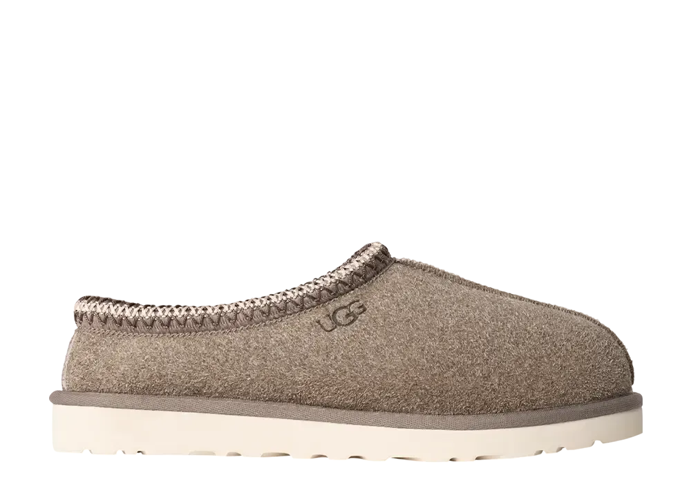 アグ タスマン シャギー スウェード "スモークプリュム"