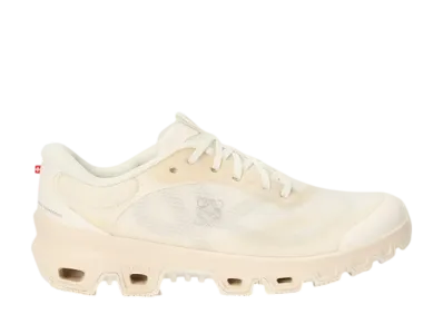 LOEWE × On Cloudventure 2.0 "Eggshell"