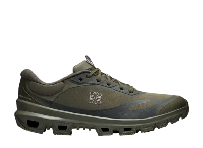 On Cloudventure 2.0 "Khaki"