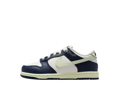 ナイキ PS ダンク ロー "セイル/ミッドナイトネイビー/ボルトティント/ボルトティント" (キッズ)