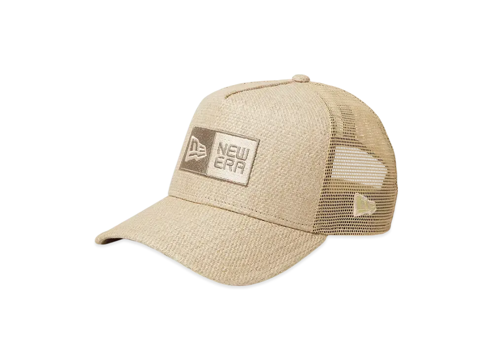 NEW ERA Golf 9Forty A-Frame Tracker Paper Box Logo "Beige"