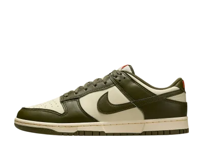 ナイキ ダンク ロー "ラフグリーン"