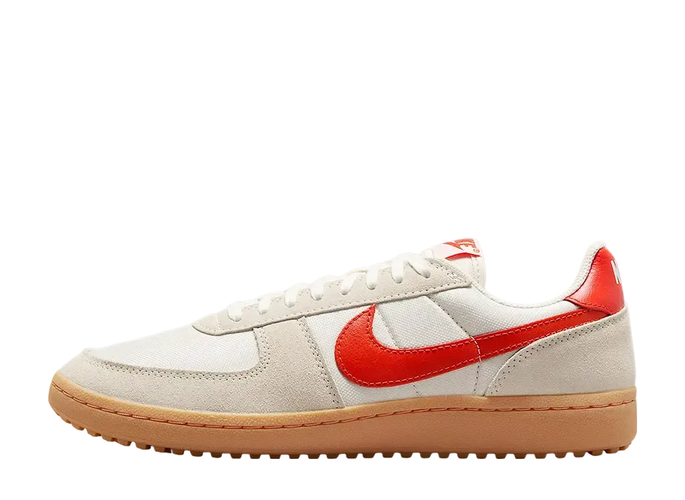 ナイキ フィールドジェネラル "ペールアイボリー/ガムイエロー/ピカンテレッド"