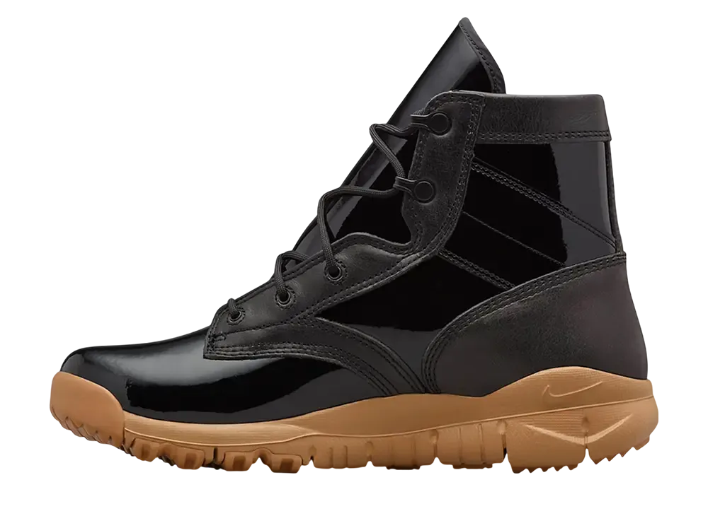 ナイキラボ SFB フィールド 15cm "ブラック/ガムライトブラウン/ブラック"