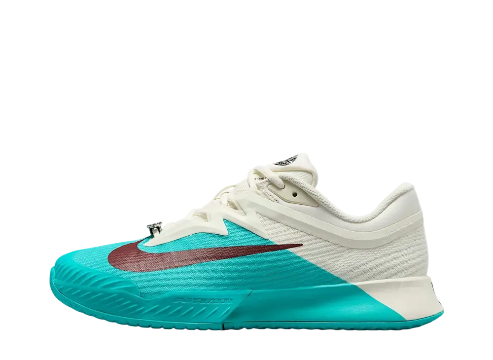 ナイキ ウィメンズ ヴェイパー プロ3 PRM "ダスティーカクタス/ペールアイボリー/メタリックシルバー/ダークチームレッド"