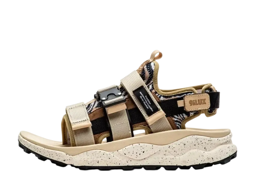 フラワーマウンテン スペック9 サンダル "タイガーベージュ"