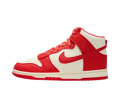 ナイキ ウィメンズ ダンク ハイ ネクストネイチャー "ココナッツミルク/ライトクリムゾン"