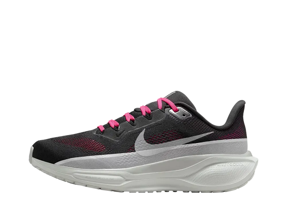 Nike Women's Pegasus 41 SE "Dark Smoke Grey/Hyper Pink/Photon Dust/Reflect Silver"