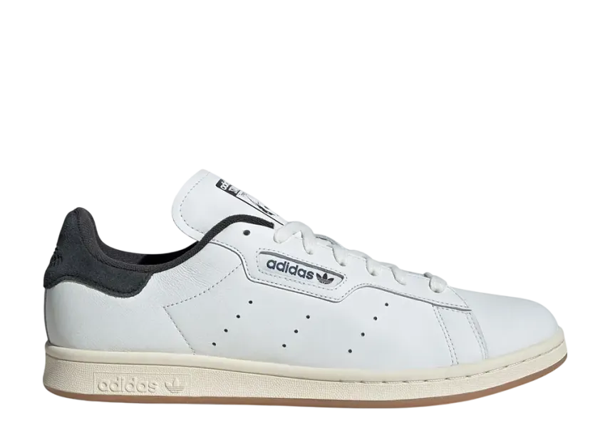 アディダスオリジナルス スタンスミス "コアホワイト/コアホワイト/カーボン"