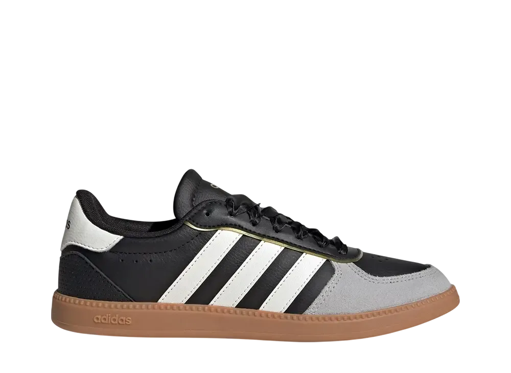 アディダス ウィメンズ ブレイクネット スリーク "コアブラック/コアホワイト/ガム"