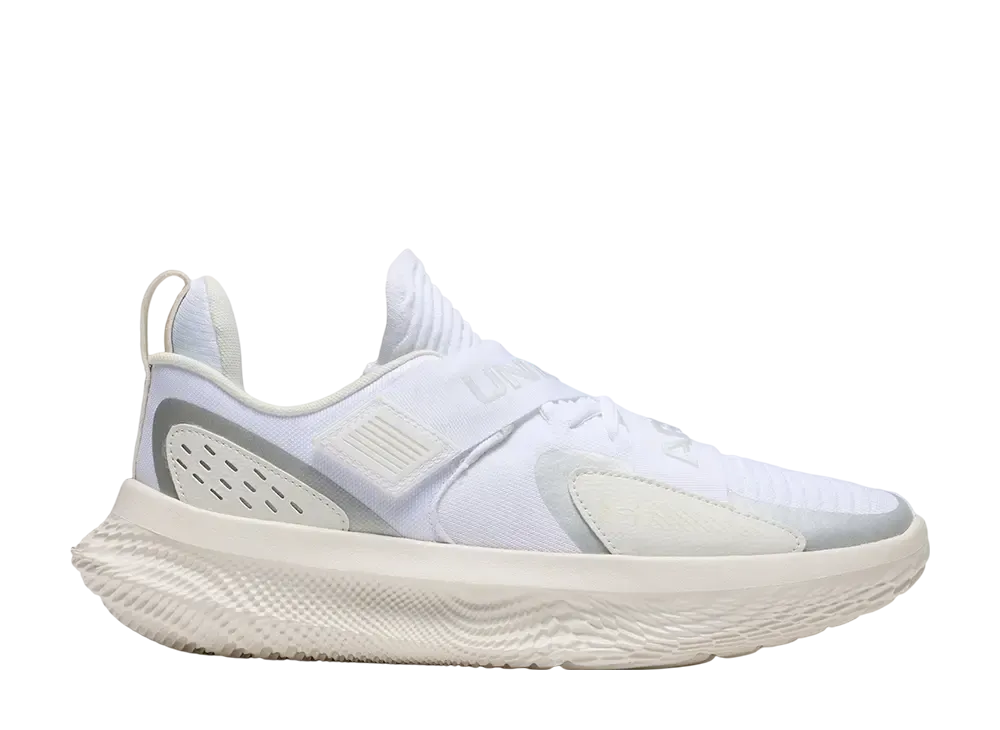 アンダーアーマー UAフロー フューチャーX 4 ジェットセッター "ホワイト/ストーン/サンドストーム"