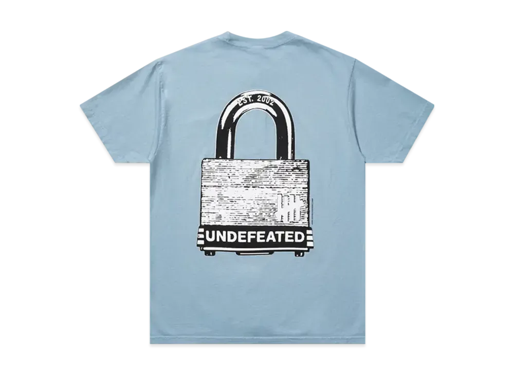 UNDEFEATED Lock S/S Tee "Light Blue"
