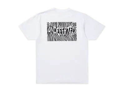 UNDEFEATED Trip S/S Tee "White"