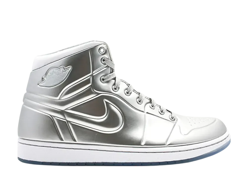 ナイキ ジョーダン1 アノダイズド "シルバー"