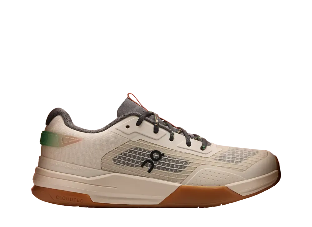 オン ウィメンズ ザ ロジャー アドバンテージ Z5 "クリーム/アーモンド"