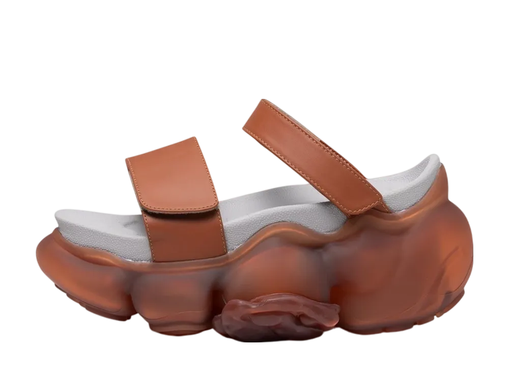 グラウンズ ムーピー レザー サンダル "ブラウン/フロストブラウン"