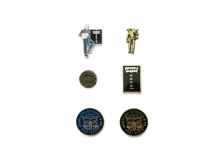 sacai x Levi's Pins (Set of 6) sacai x Levi's Pins (Set of 6)