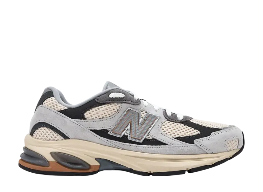 ニューバランス 2010 "ライトグレー"